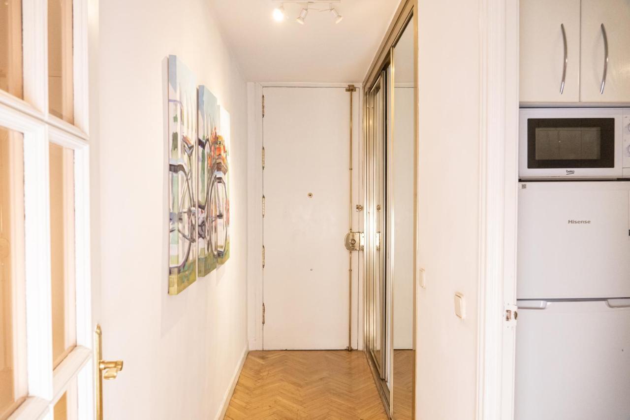 Gran Via Central Lovely Private Apt In The Heart Of Chueca Apartamento Madri Exterior foto